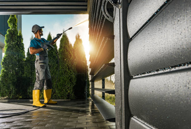 Best Sidewalk Pressure Washing  in Gallup, NM